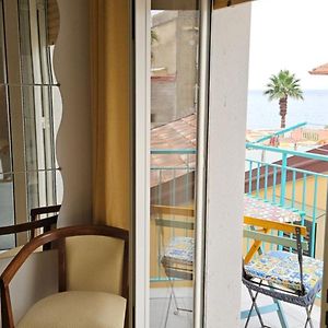 Camera con letto king size